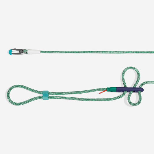 Velvet Vibes Vert Handsfree Leash