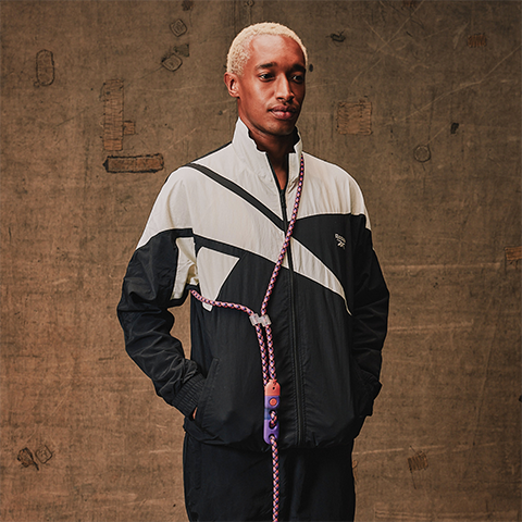 Reebok Court Handsfree Leash