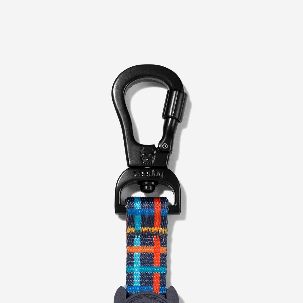 SCOTT KEYCHAIN