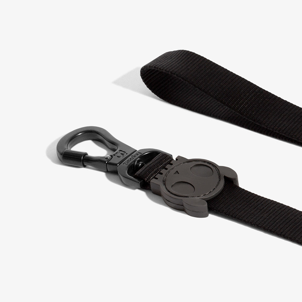 GOTHAM LEASH